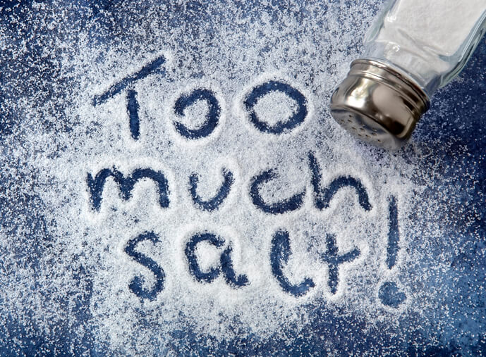 塩分過多が体に及ぼす影響