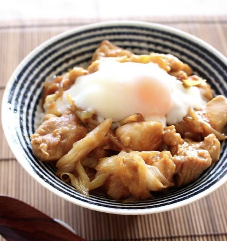 鶏ねぎ梅しょうゆ丼